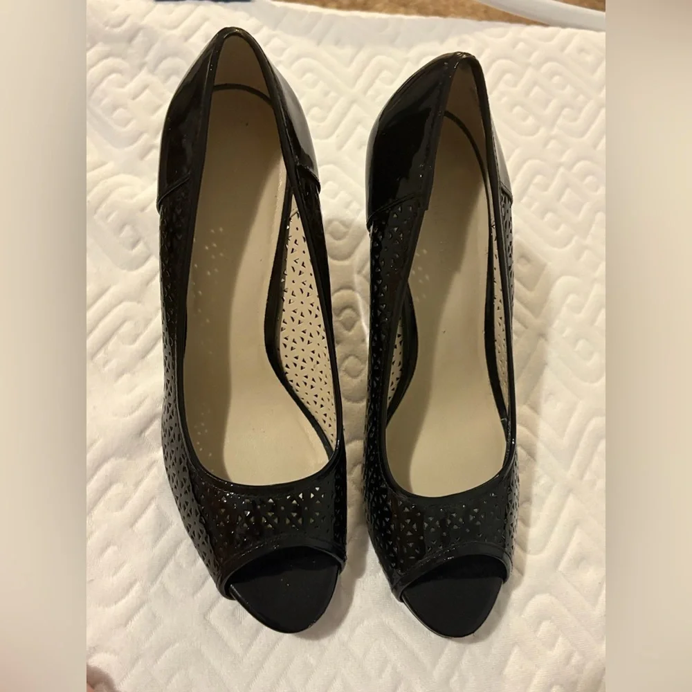 Nine West small scuffs